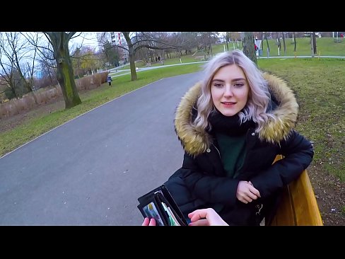 ❤️ Sluger en fremmed mands varme sperm for penge - blowjob i parken af Eva Elfie Sex at da.pornado-co.ru